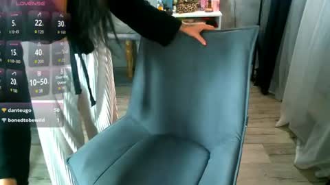 Milana   welcome to my world  online show from July 2026 03:03:02 PM