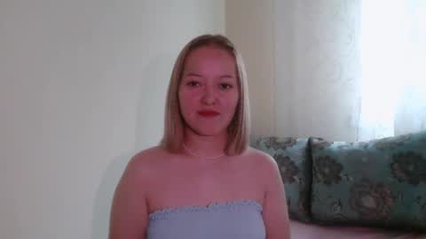 _sweet_smile_ online show from September 2025 09:13:02 AM