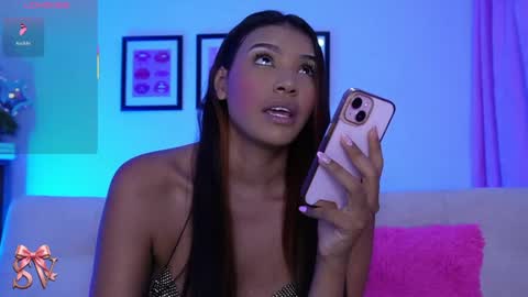 Snapshot of _sweet_vict0ria1 chatting on May 2026 02:06:01 AM 0900 p.m a 0500 a.m Colombia time UTC -5 online show from May 2026 02:06:01 AM