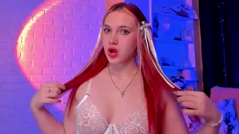 _sweetiemary_ online show from November 2025 07:40:03 PM