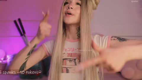 _tammarra_ online show from February 2025 06:39:01 PM