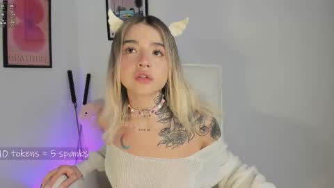 _tammarra_ online show from March 2026 07:18:02 PM