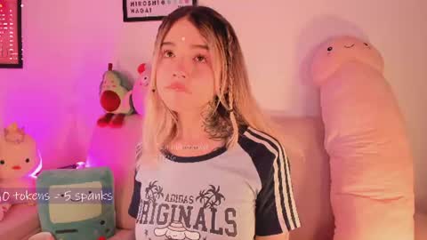 Snapshot of _tammarra_ chatting on June 2026 01:59:01 PM _tammarra_ online show from June 2026 01:59:01 PM