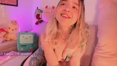 Snapshot of _tammarra_ chatting on July 2026 03:51:02 PM _tammarra_ online show from July 2026 03:51:02 PM