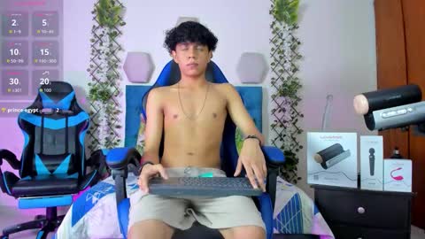 Snapshot of _taylor_black chatting on September 2025 12:26:02 AM Taylor online show from September 2025 12:26:02 AM