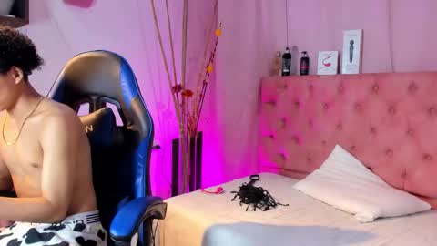 Taylor online show from March 2026 10:24:01 PM