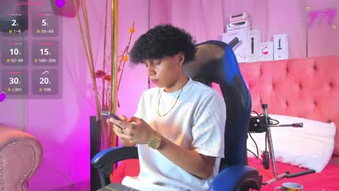 Taylor online show from April 2026 09:49:02 PM