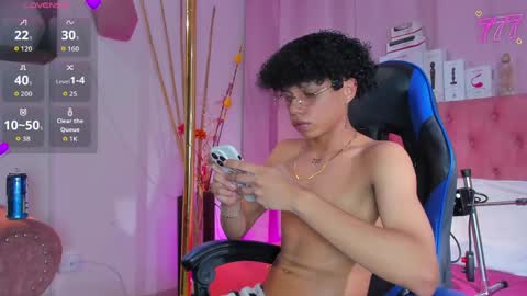 Taylor online show from April 2026 08:32:01 PM