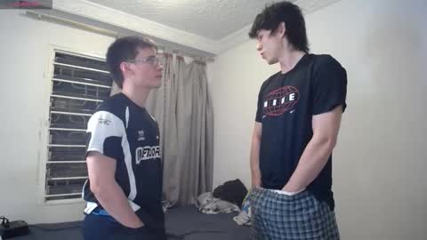 Scot y Patrick online show from November 2025 11:58:02 PM