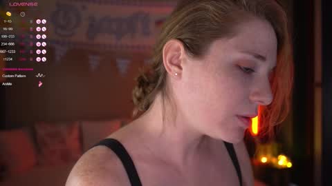 Snapshot of _the_sun_ chatting on September 2025 07:17:02 PM Evi online show from September 2025 07:17:02 PM