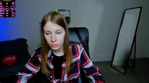_tiana_moon online show from September 2025 05:20:02 AM