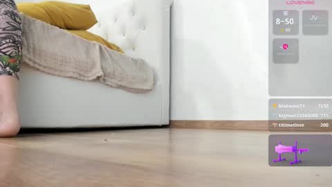 LilyOpen Pvt online show from December 2024 01:22:02 PM