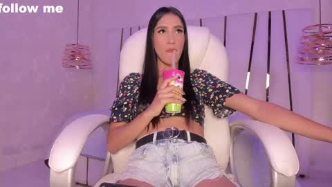 Rousse  online show from February 2025 07:21:01 PM