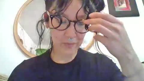 _tutti_frutti_ online show from November 2025 02:43:01 AM