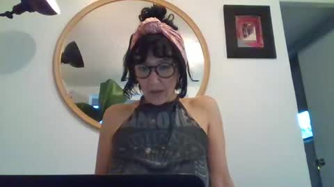_tutti_frutti_ online show from July 2026 11:09:02 PM