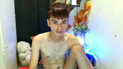 Snapshot of _urbabypam chatting on February 2025 03:32:02 AM Urjerick online show from February 2025 03:32:02 AM