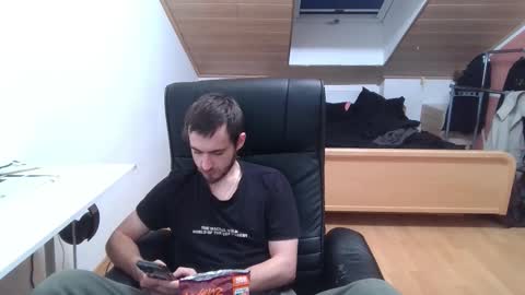 Vlad online show from October 2025 12:25:02 AM