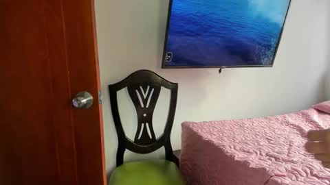 _valentina_69 online show from December 2025 08:59:02 PM