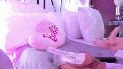 Snapshot of _valeria___ chatting on February 2025 01:47:01 AM valeria jade online show from February 2025 01:47:01 AM