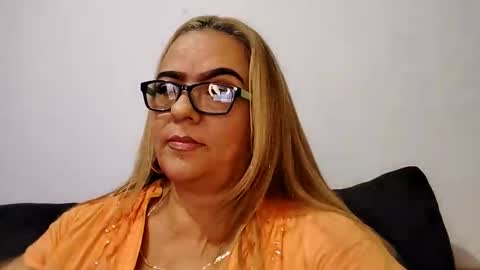 Valerie online show from November 2025 09:16:02 PM