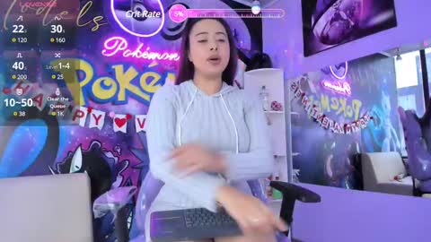 _valeryboobs_ online show from February 2025 01:19:02 PM