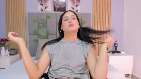 _valerycooper online show from April 2026 12:06:01 PM