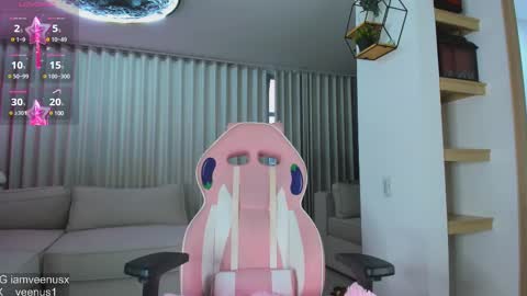 stephany online show from February 2025 10:39:02 PM