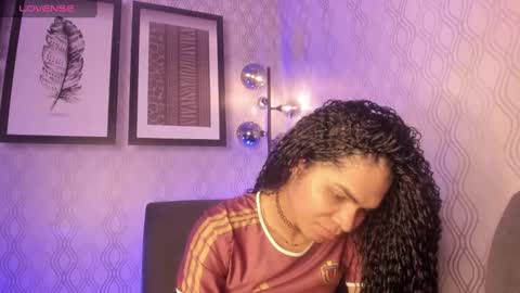 Venus online show from February 2025 10:49:02 PM