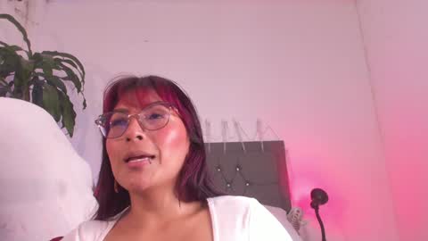 Snapshot of _veronicadeleon_ chatting on December 2024 01:55:01 PM Veronica online show from December 2024 01:55:01 PM