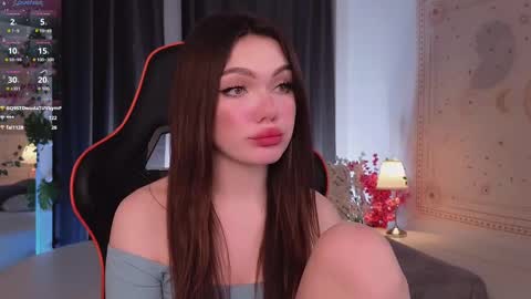Vickie online show from March 2025 02:19:02 AM