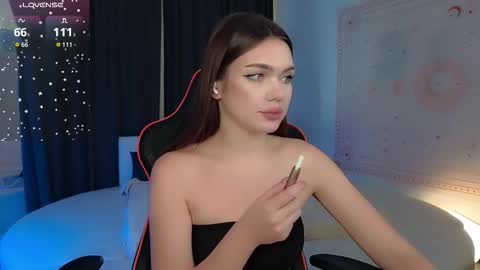 Vickie online show from September 2025 10:37:01 AM