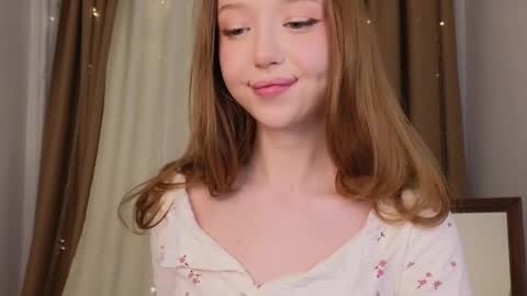 Violet online show from February 2025 02:28:02 AM