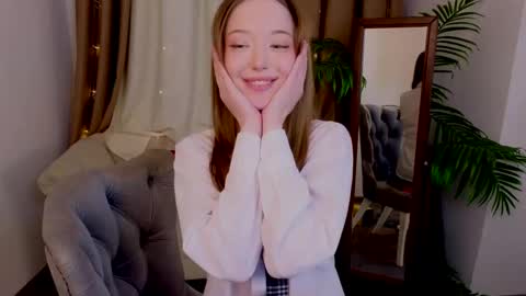 Violet online show from February 2025 03:12:02 AM