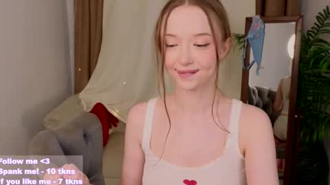 Violet online show from March 2025 11:42:02 PM