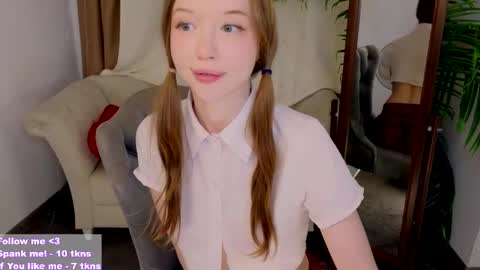 Violet online show from March 2025 02:29:01 AM