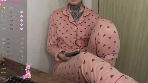 Snapshot of _viv1an_ chatting on March 2025 02:39:01 AM Alis online show from March 2025 02:39:01 AM