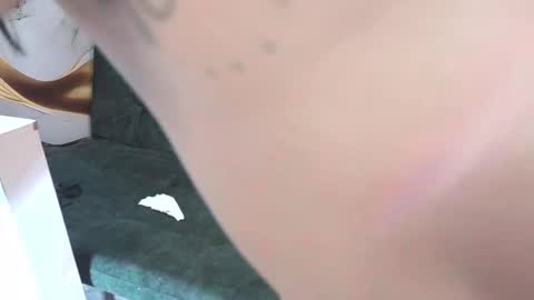 Snapshot of _weird_sativa chatting on February 2026 03:18:02 PM _weird_sativa online show from February 2026 03:18:02 PM