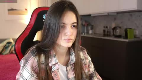 Kristina online show from March 2025 10:30:02 AM