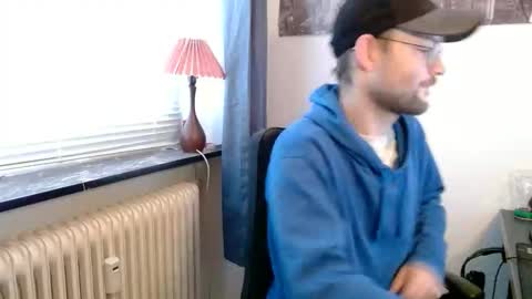 _whoisthatguy_ online show from October 2025 09:28:01 AM