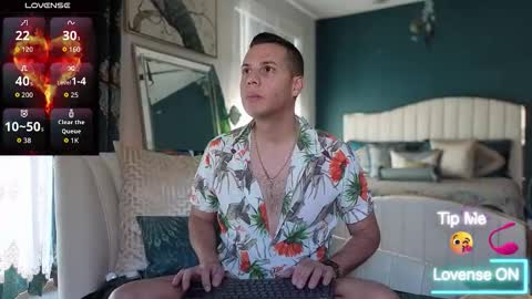 Snapshot of _xsebxx chatting on November 2025 05:30:01 PM Sebastian online show from November 2025 05:30:01 PM