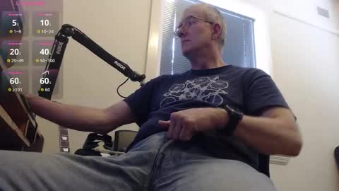 Snapshot of _xxrockstarloverxx_ chatting on October 2025 10:12:02 PM _xxrockstarloverxx_ online show from October 2025 10:12:02 PM