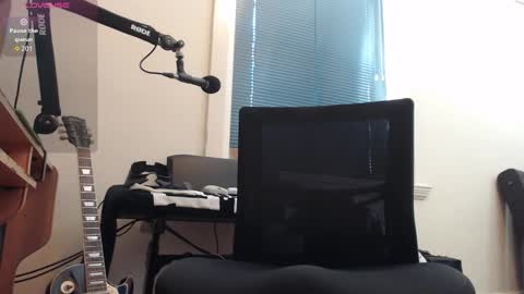 Snapshot of _xxrockstarloverxx_ chatting on November 2025 09:57:02 PM _xxrockstarloverxx_ online show from November 2025 09:57:02 PM