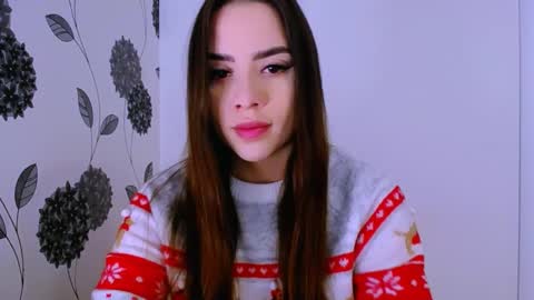 Alisa online show from December 2025 12:58:02 PM