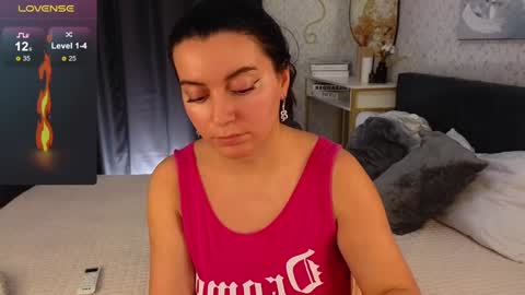 Jasmine online show from January 2025 12:27:02 PM