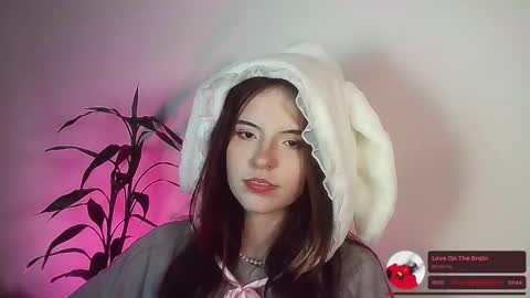 _yourcherrybomb online show from November 2025 05:33:01 AM