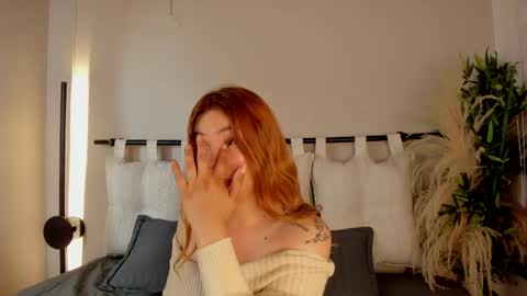 Snapshot of _zoe_3 chatting on May 2026 12:23:02 PM Zoe online show from May 2026 12:23:02 PM