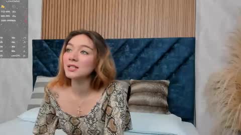 Daniela Brown online show from February 2025 11:39:02 AM