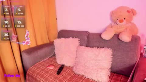 Zoe  online show from September 2025 12:12:02 AM
