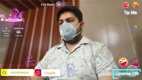 Sleepy owl online show from April 2026 07:08:01 AM