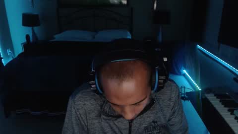 a4orce online show from November 2025 02:13:01 AM